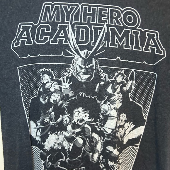 Vintage My Hero Academia manga t-shirt - Picture 3 of 4
